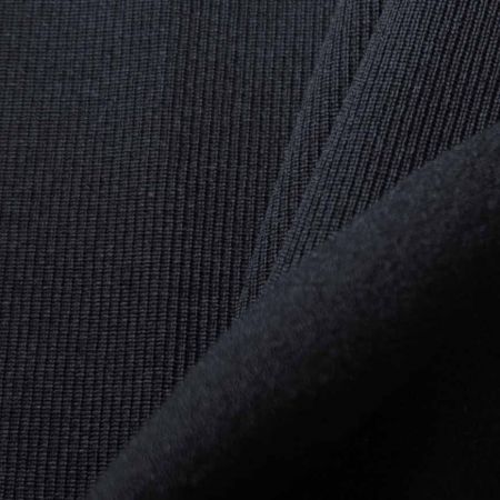 polaire teinte dans la masse